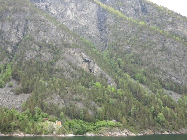 Hurtigruten_2015-06-18_11-56-1